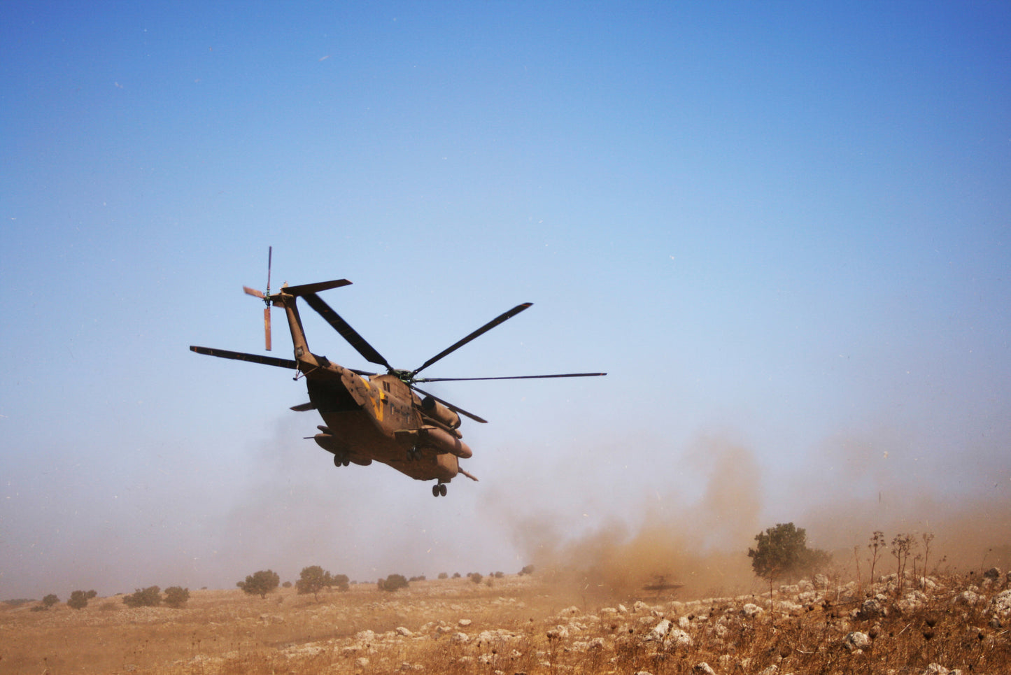 Israeli Air Force Sikorsky ch-53k Military Rescue Helicopter in the Rescue mission