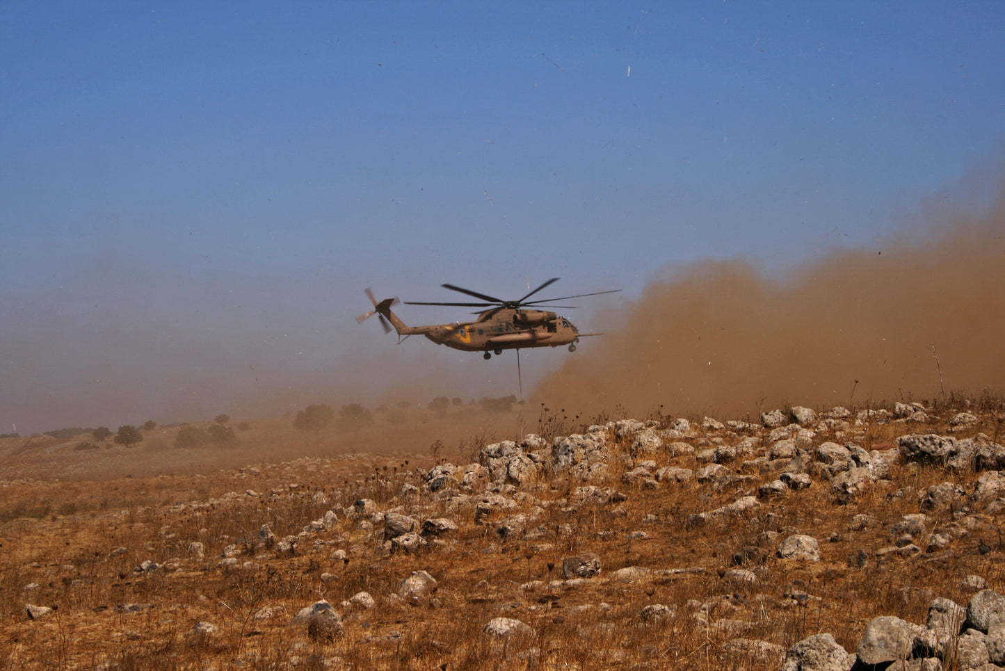 Israeli Air Force Sikorsky ch-53k Military Rescue Helicopter in the Rescue mission